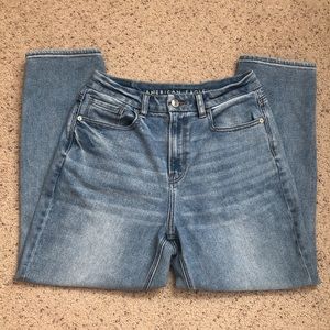 American Eagle Outfitters - Stretch Mom Straight Jean